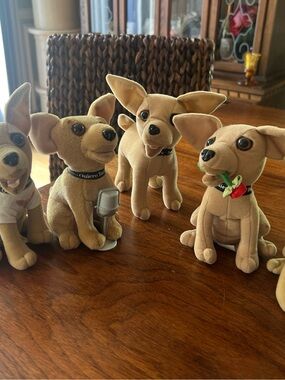Vintage Taco Bell Chihuahua Plush Dogs Lot of 5 Yo Quiero Taco Bell DogsNO SOUND